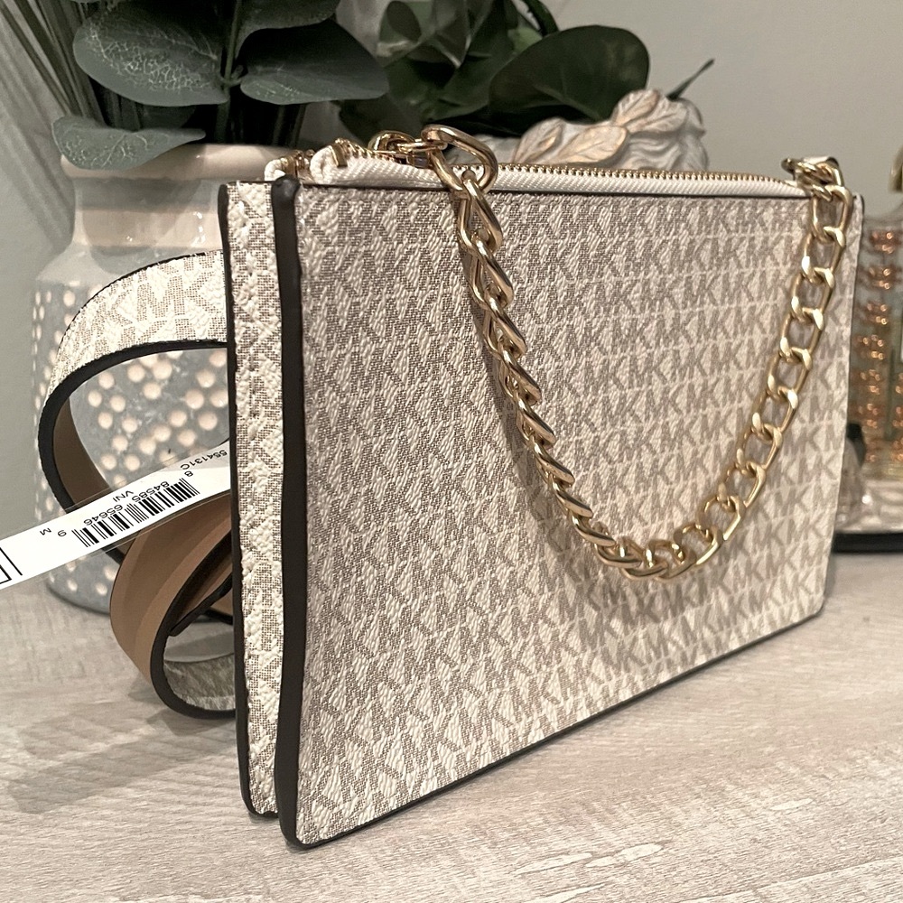 Michael Kors NWT Belt Bag Fanny Pack - White with Gold Hardware - Picture 9 of 9